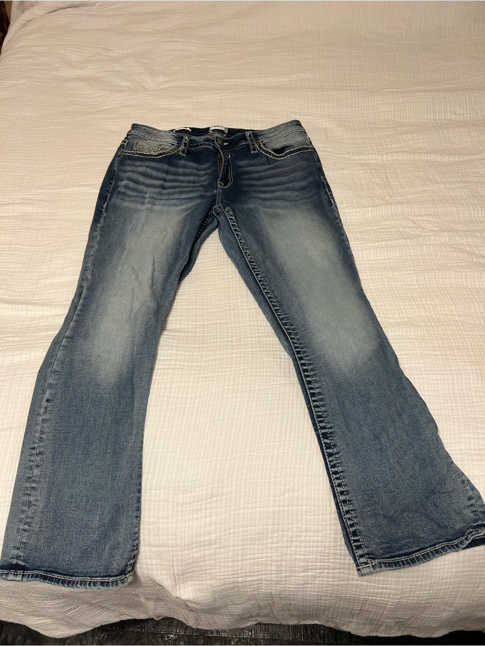 Vigoss Women's Light Blue Bootcut Slim Fit Jeans. New Never Worn